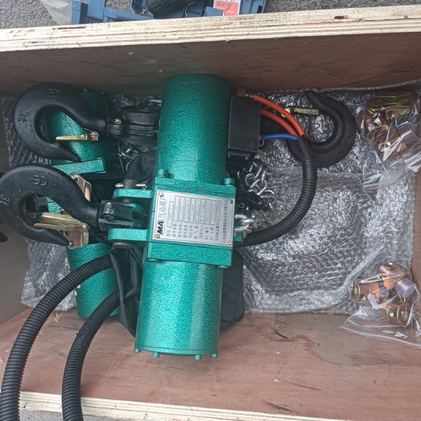 HQ3-3環(huán)鏈氣動葫蘆 礦用風(fēng)動葫蘆 防爆型 證件齊全 操作簡單